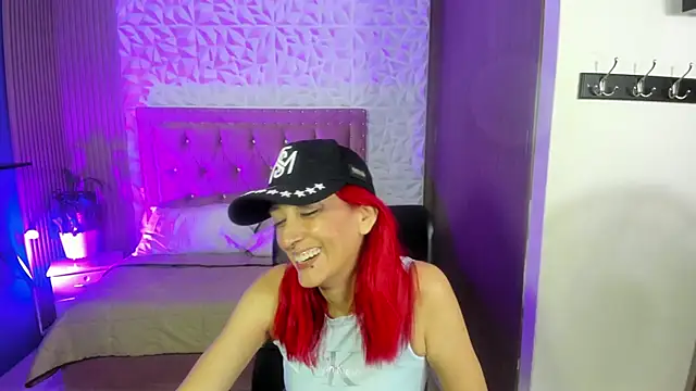 Snapshot of Ruby_Your_Milf chatting on June 12, 2026, 12:31 am Ruby Your Milf online show from June 12, 2026, 12:31 am