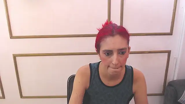 Snapshot of Ruby_Your_Milf chatting on June 18, 2026, 8:24 pm Ruby Your Milf online show from June 18, 2026, 8:24 pm