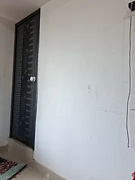 Snapshot of malayali_kunna chatting on February 4, 2026, 9:59 am malayali kunna online show from February 4, 2026, 9:59 am