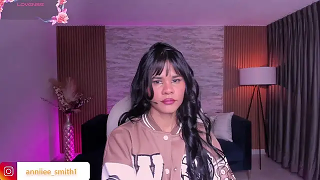 anniie smith online show from February 13, 2026, 3:02 am