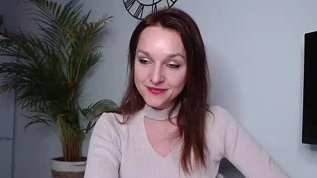 Snapshot of AliciaDesire chatting on March 20, 2025, 7:04 pm AliciaDesire online show from March 20, 2025, 7:04 pm