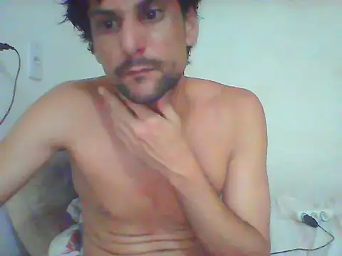 couplemilk online show from February 1, 2025, 5:18 am