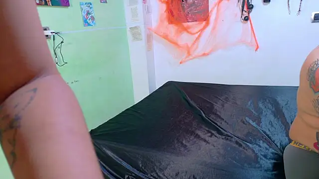 clydexxxbunny online show from October 25, 2025, 12:18 am