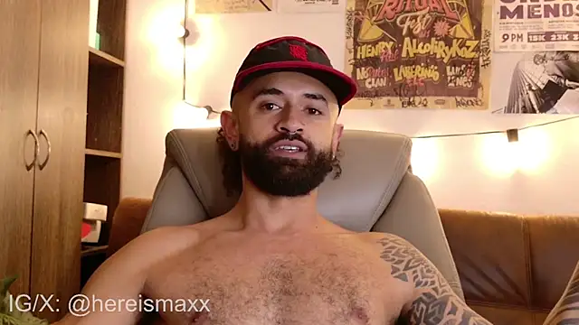 MaxG   online show from December 2, 2025, 9:14 am