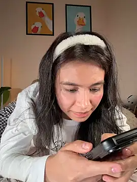 Adriennesexxx online show from February 25, 2026, 6:28 pm