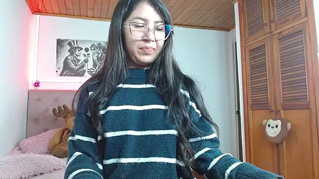 tifanny-squirt online show from October 10, 2025, 1:43 pm