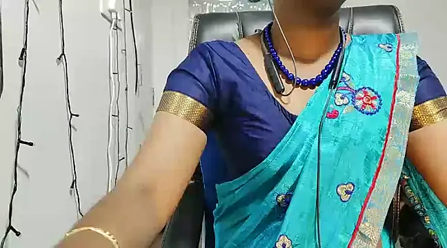 Snapshot of Anjali_cute-Pondati chatting on February 8, 2025, 1:11 am Anjali cute-Pondati online show from February 8, 2025, 1:11 am