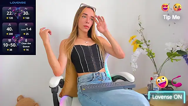 Linda Crawford online show from February 1, 2025, 3:50 pm