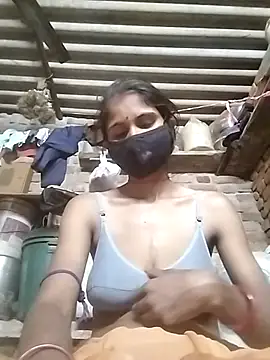 Snapshot of Ritu-0143 chatting on April 10, 2026, 3:45 am Ritu-0143 online show from April 10, 2026, 3:45 am