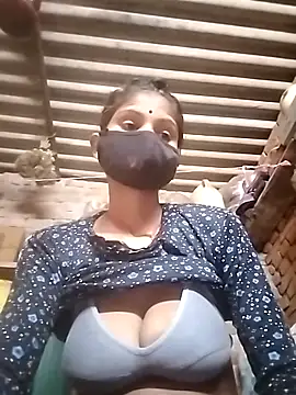 Snapshot of Ritu-0143 chatting on April 15, 2026, 5:58 am Ritu-0143 online show from April 15, 2026, 5:58 am