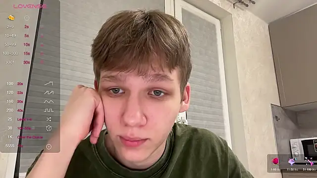 Snapshot of gay_boyss chatting on December 13, 2024, 12:20 am gay boyss online show from December 13, 2024, 12:20 am