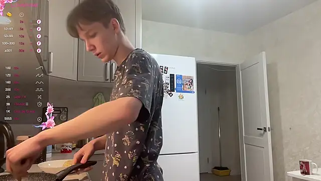 Snapshot of gay_boyss chatting on January 29, 2025, 1:38 pm gay boyss online show from January 29, 2025, 1:38 pm