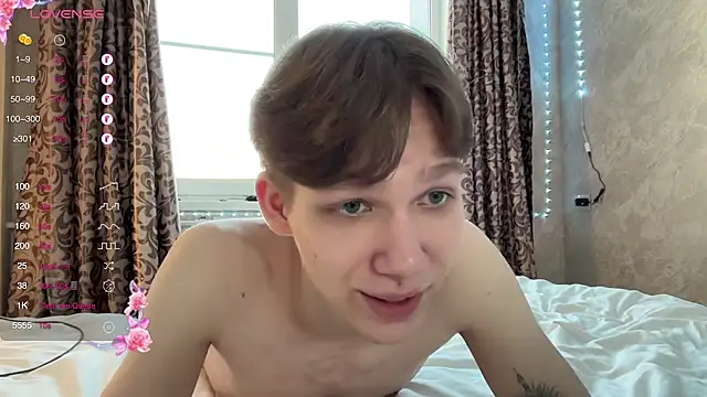 Snapshot of gay_boyss chatting on February 7, 2025, 1:11 pm gay boyss online show from February 7, 2025, 1:11 pm