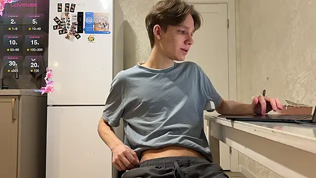 Snapshot of gay_boyss chatting on February 27, 2025, 5:26 pm gay boyss online show from February 27, 2025, 5:26 pm