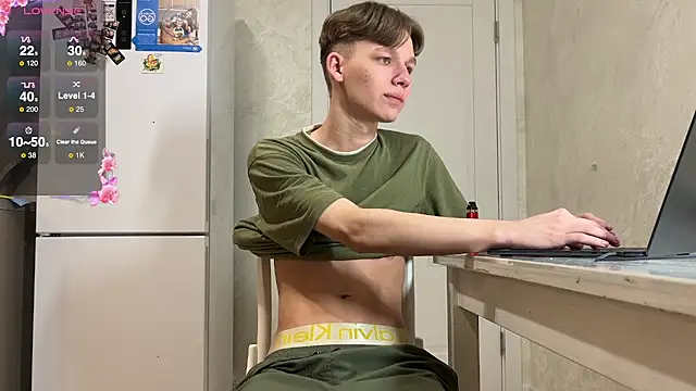 Snapshot of gay_boyss chatting on March 13, 2025, 5:39 pm gay boyss online show from March 13, 2025, 5:39 pm