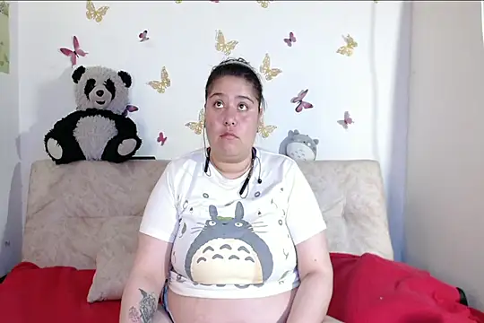 Snapshot of LennaTurnerr chatting on February 4, 2026, 5:19 pm LennaTurnerr online show from February 4, 2026, 5:19 pm