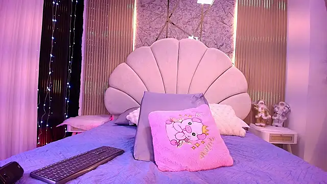 nata luna online show from January 13, 2026, 7:19 pm