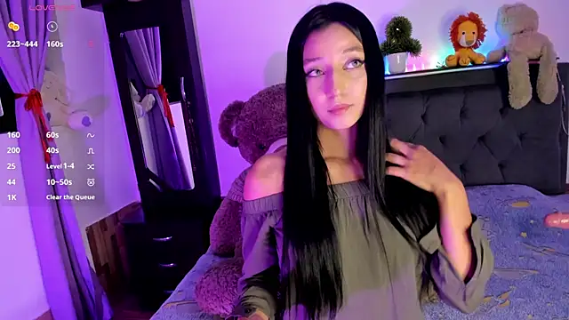 Alana 777 online show from November 15, 2025, 7:49 am