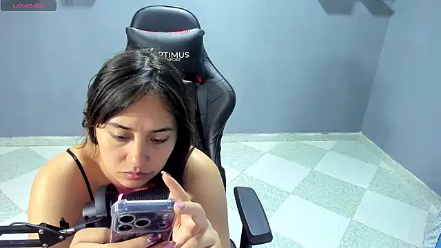 ArtemisNature online show from April 20, 2026, 5:37 pm