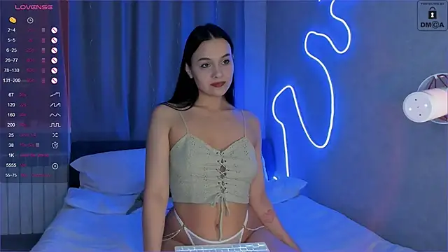 Snapshot of _Sweetie_ chatting on January 28, 2025, 12:05 am Sweetie online show from January 28, 2025, 12:05 am