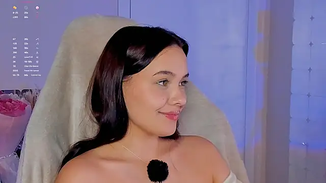 Snapshot of _Sweetie_ chatting on October 23, 2025, 2:49 pm Sweetie online show from October 23, 2025, 2:49 pm