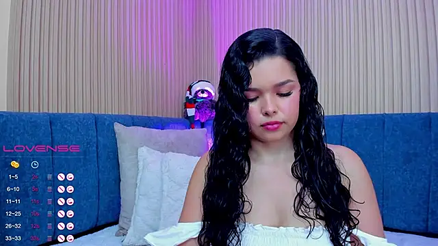 Snapshot of angeline_teen chatting on December 30, 2024, 12:09 pm angeline teen online show from December 30, 2024, 12:09 pm