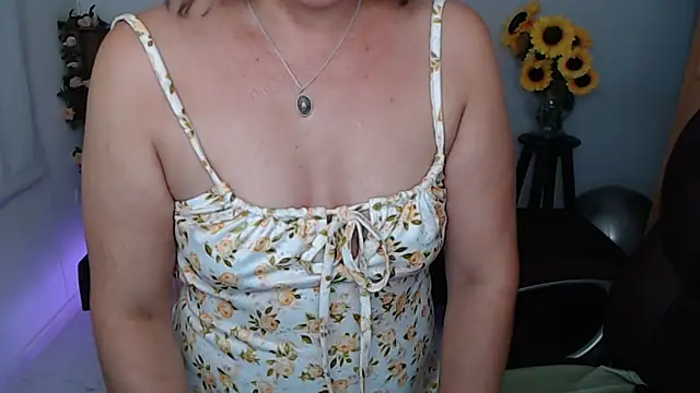 Ghada milf online show from May 15, 2026, 11:34 pm