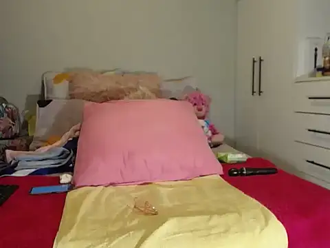 Snapshot of Amberbela chatting on October 5, 2025, 6:34 am Amberbela online show from October 5, 2025, 6:34 am