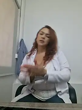 Snapshot of doctora-danna chatting on December 28, 2024, 1:17 pm doctora-danna online show from December 28, 2024, 1:17 pm
