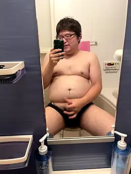 Snapshot of yuuki198912 chatting on September 25, 2025, 1:59 pm yuuki198912 online show from September 25, 2025, 1:59 pm