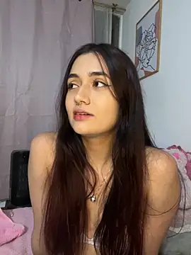 Snapshot of HallieLemon1 chatting on November 23, 2025, 12:43 am HallieLemon1 online show from November 23, 2025, 12:43 am