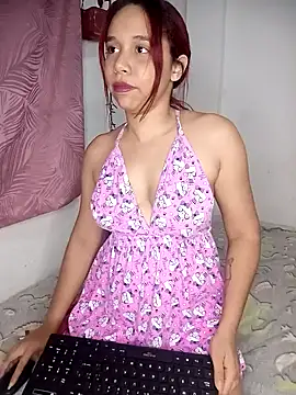 emma-19- online show from February 25, 2026, 4:33 am