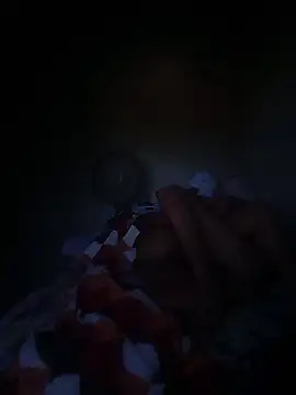 thalles01464 online show from December 22, 2025, 9:17 am