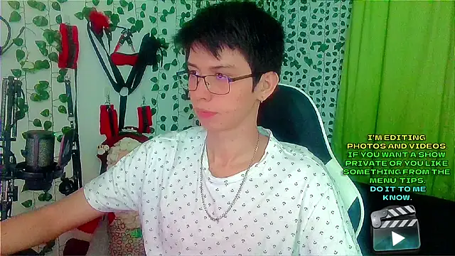 Andy gray online show from December 14, 2025, 12:43 pm