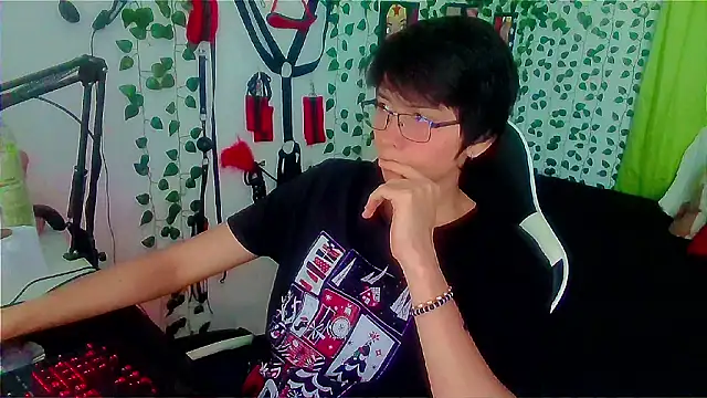 Snapshot of Andy_gray chatting on February 13, 2026, 5:31 pm Andy gray online show from February 13, 2026, 5:31 pm