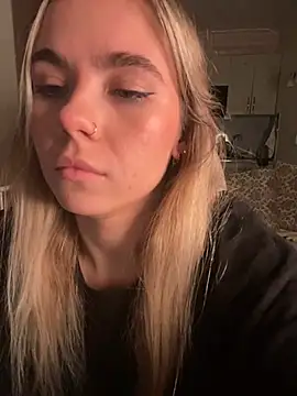 SkyBriii online show from January 20, 2025, 7:35 pm