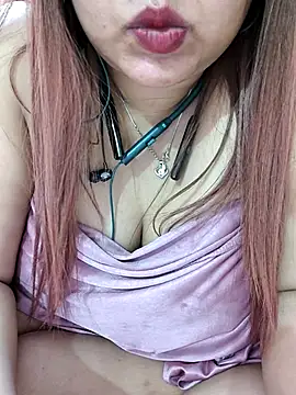 Snapshot of Ruchikalive chatting on February 17, 2025, 2:59 pm Ruchikalive online show from February 17, 2025, 2:59 pm