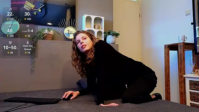 AyreenMoore online show from March 20, 2025, 12:53 pm