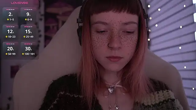 juliapie online show from February 9, 2025, 6:22 am