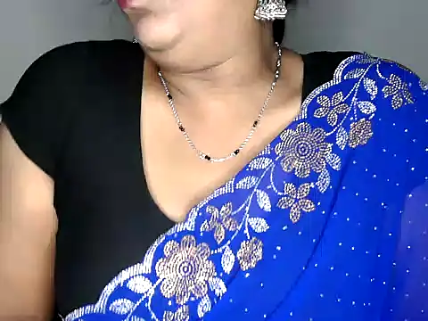 Snapshot of shila20 chatting on November 8, 2025, 5:01 pm shila20 online show from November 8, 2025, 5:01 pm