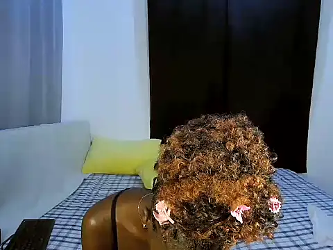 Sugarr   online show from September 11, 2025, 3:12 pm