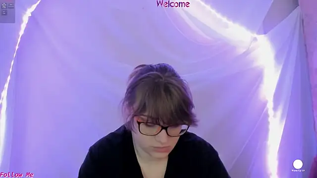 Seductive She Wolf online show from June 2, 2026, 2:52 pm