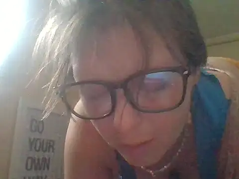 Snapshot of KatieBARBiE98 chatting on September 27, 2025, 9:20 pm KatieBARBiE98 online show from September 27, 2025, 9:20 pm
