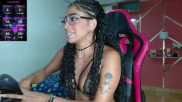 Snapshot of analus-01 chatting on January 5, 2025, 6:46 am analus-01 online show from January 5, 2025, 6:46 am