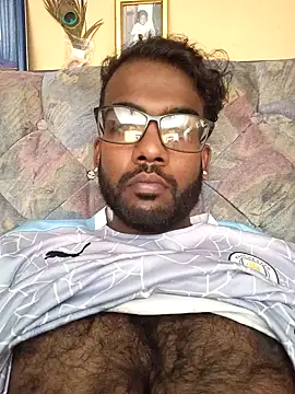 Snapshot of blackcock0301 chatting on December 22, 2024, 10:06 am blackcock0301 online show from December 22, 2024, 10:06 am