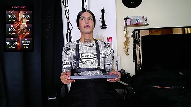 akinoro  online show from February 21, 2026, 4:52 pm