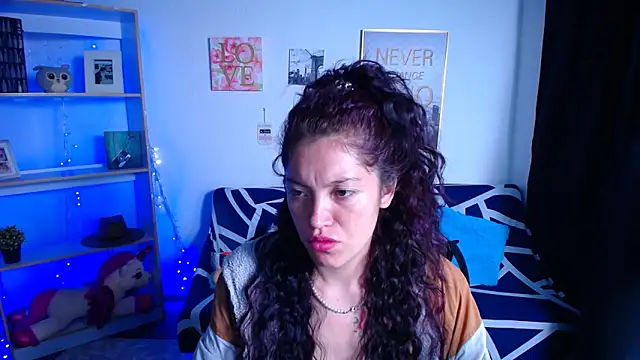 Sian  1 online show from December 14, 2024, 12:55 pm