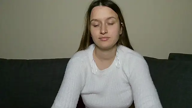 Snapshot of Submissive_love chatting on January 6, 2025, 11:42 pm Submissive love online show from January 6, 2025, 11:42 pm