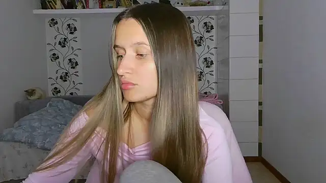 Snapshot of Submissive_love chatting on November 7, 2025, 3:45 pm Submissive love online show from November 7, 2025, 3:45 pm