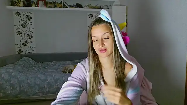 Snapshot of Submissive_love chatting on November 12, 2025, 4:40 pm Submissive love online show from November 12, 2025, 4:40 pm